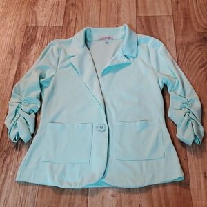 🌈3/$10 Mint green blazer